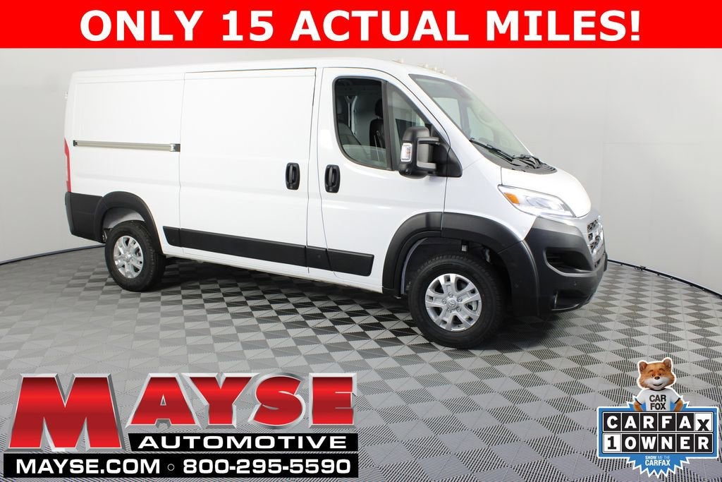 2025 RAM ProMaster Cargo Van SLT in White/Fwd — front three-quarter view