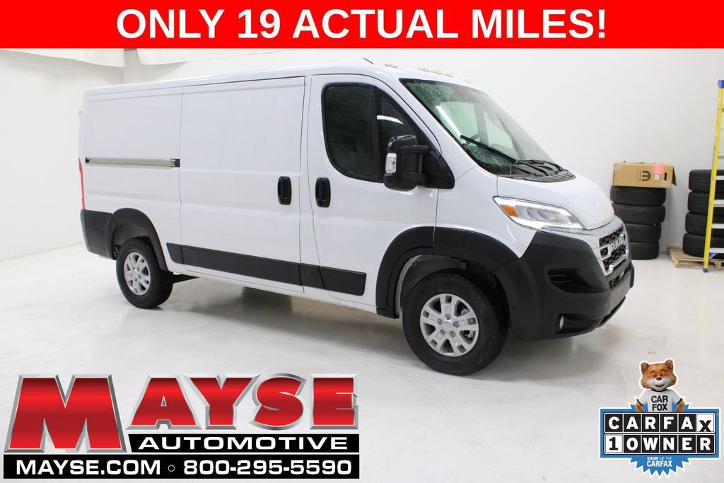 2024 RAM ProMaster Cargo Van SLT in White/Fwd — front three-quarter view